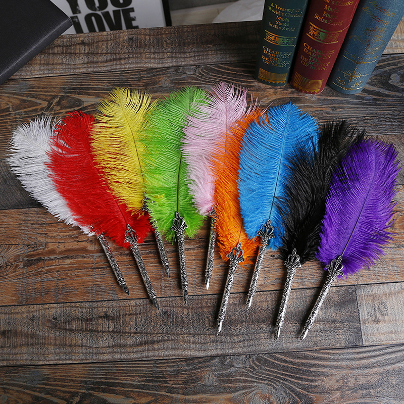 Vintage Feather Quill Di