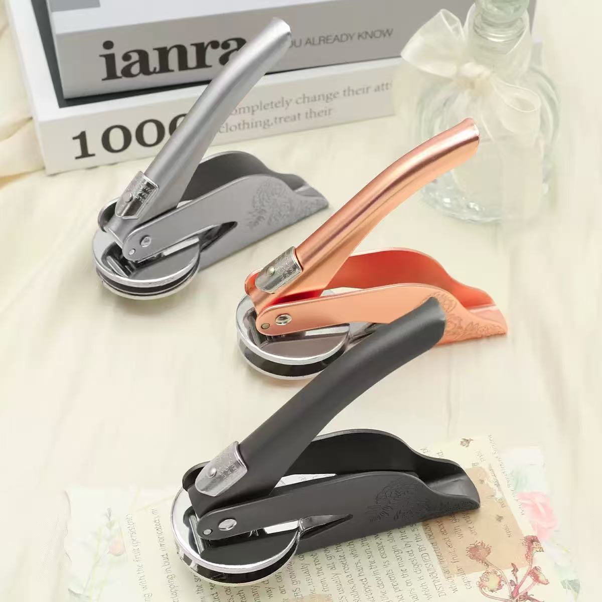 Handheld Embossing Press